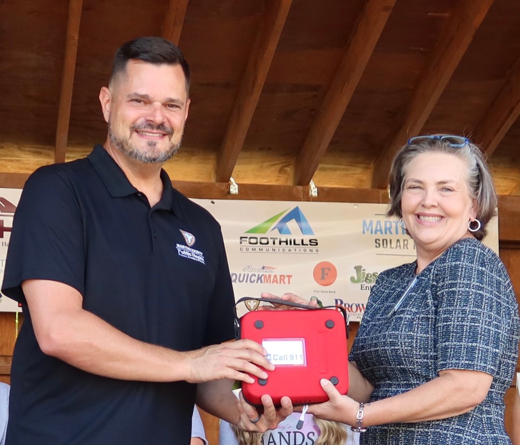 Eric Mills and Angela Bailey