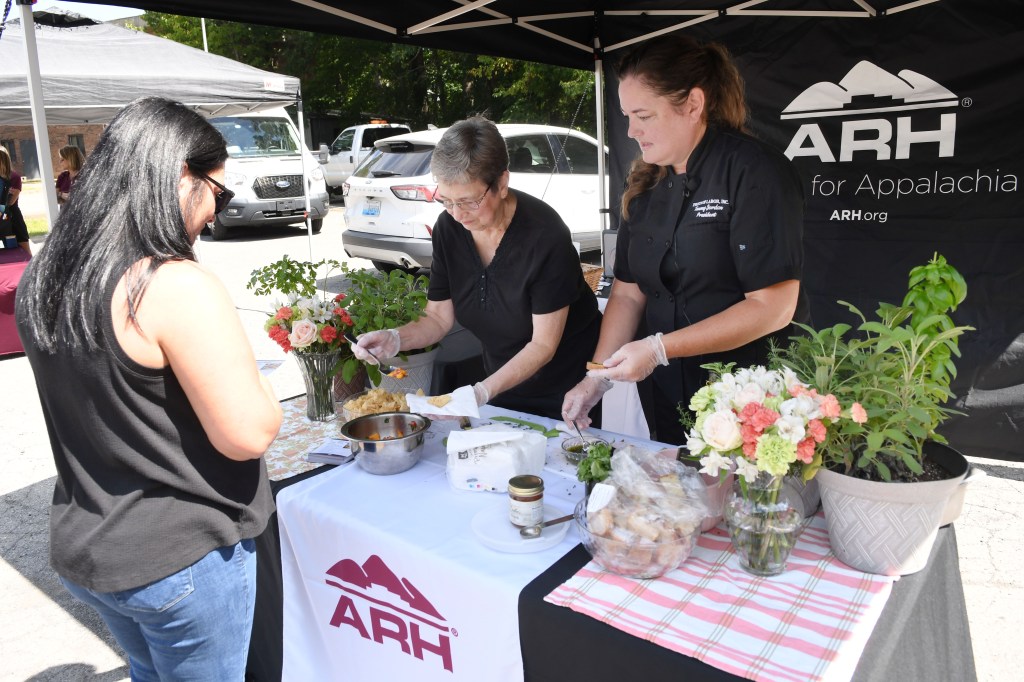 082626ARHFarmersMarket036